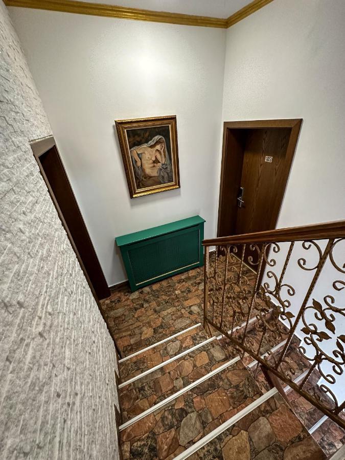 Oasis Historic Central House Bukurešť Exteriér fotografie
